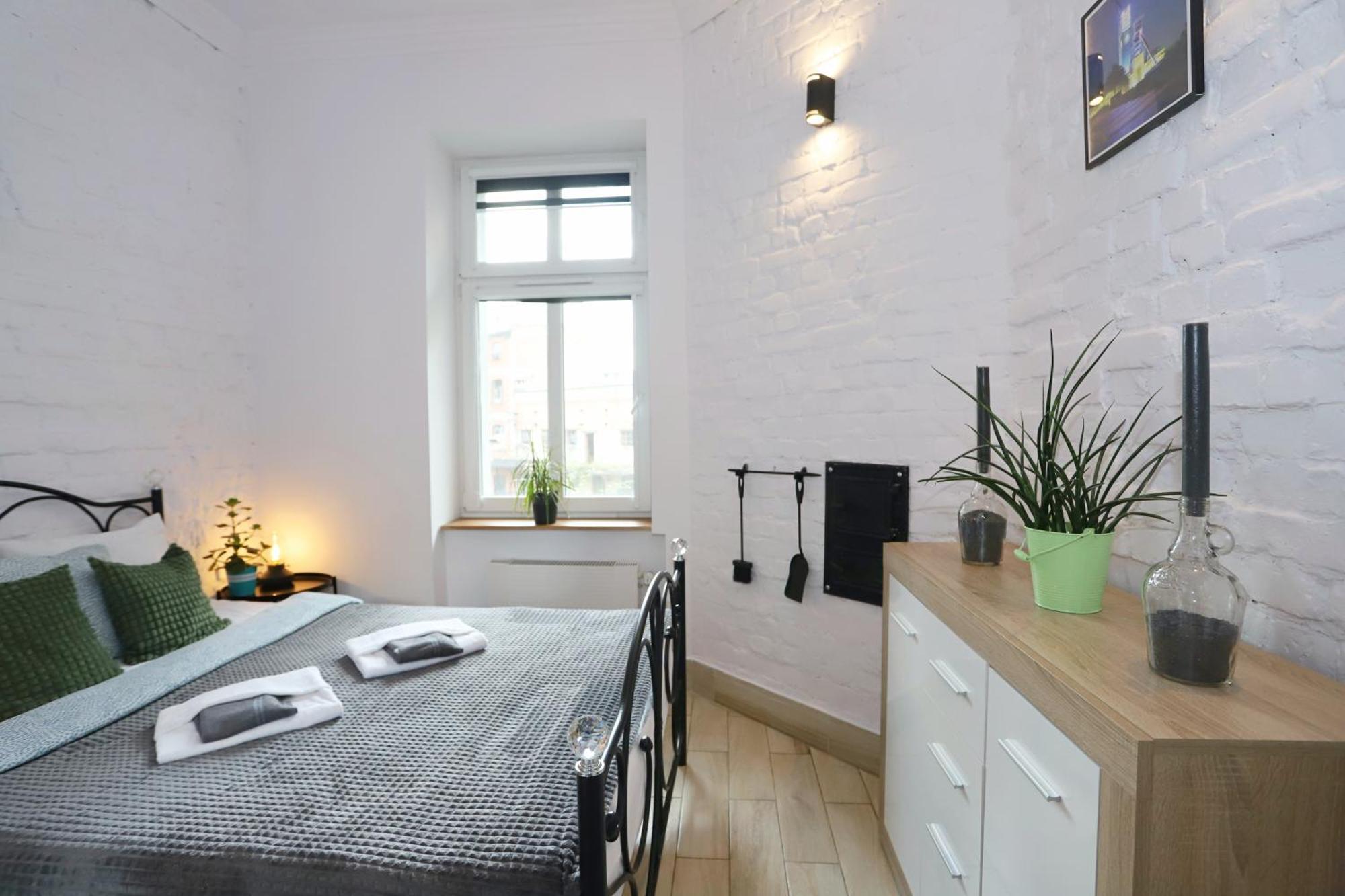 Apartament Gwarek Walbrzych Ngoại thất bức ảnh