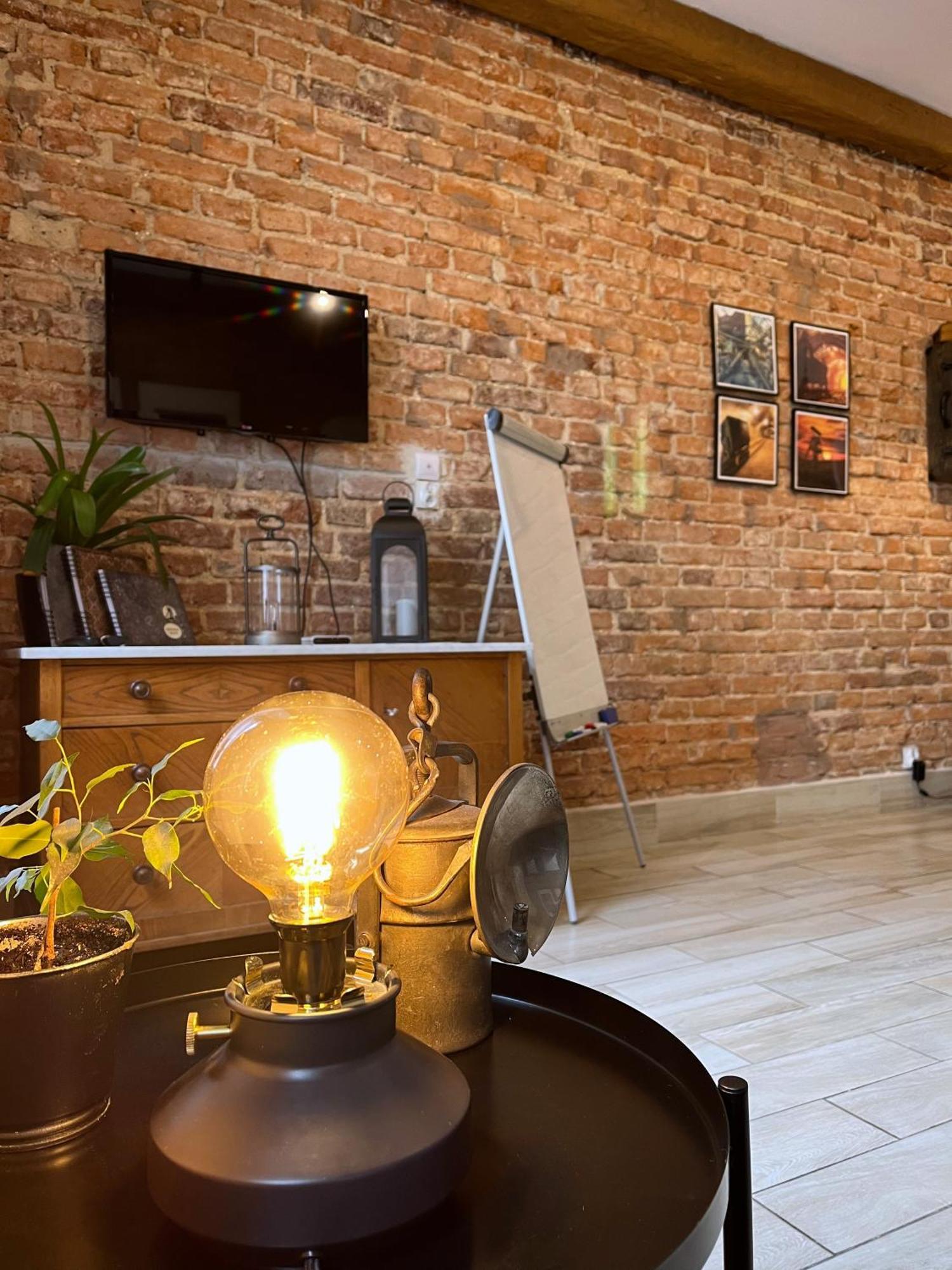 Apartament Gwarek Walbrzych Ngoại thất bức ảnh